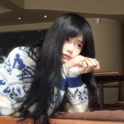 5个吓鬼的少年